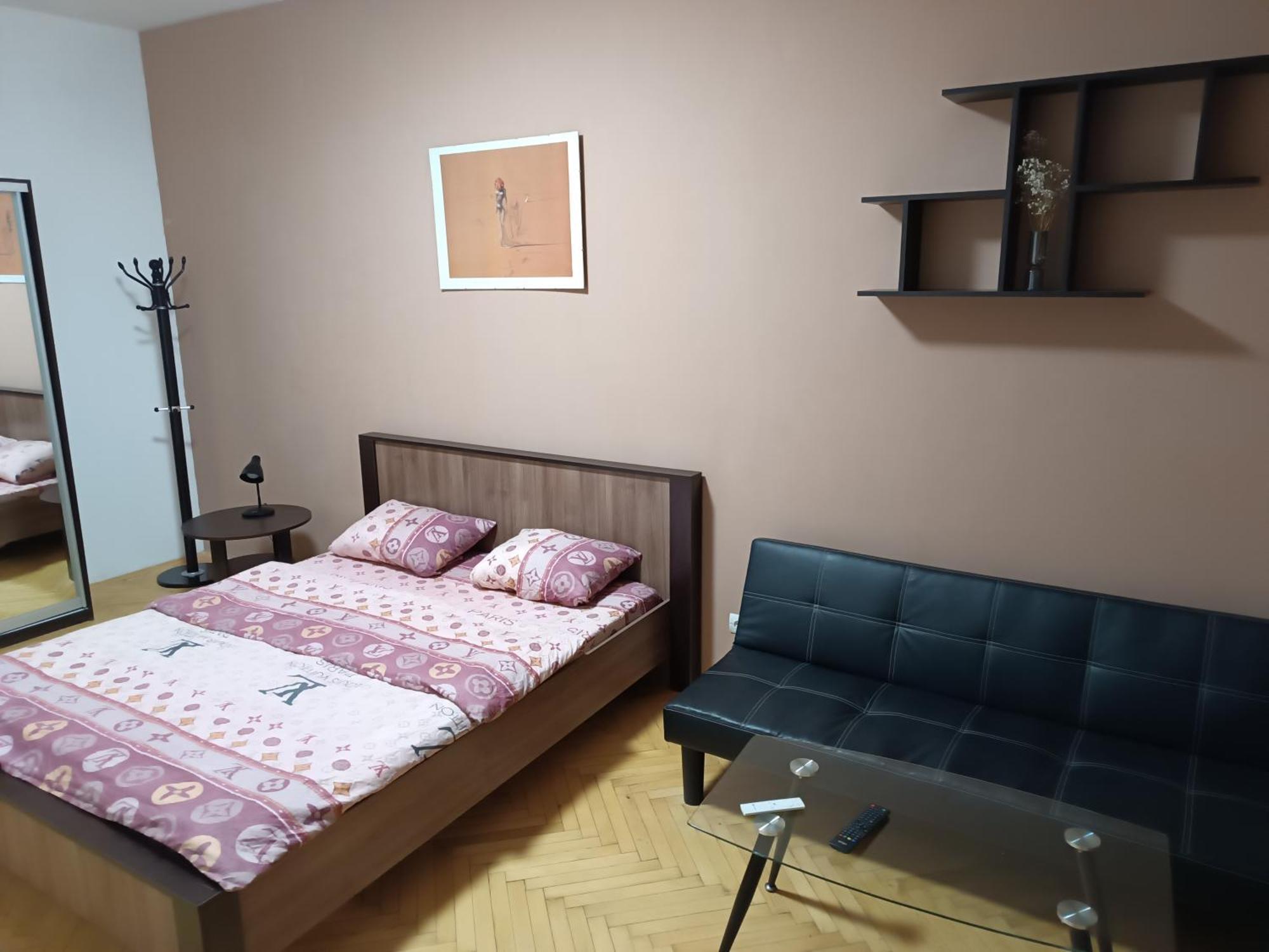 Ляльковий Театр Не Мансарда Lviv Exteriör bild
